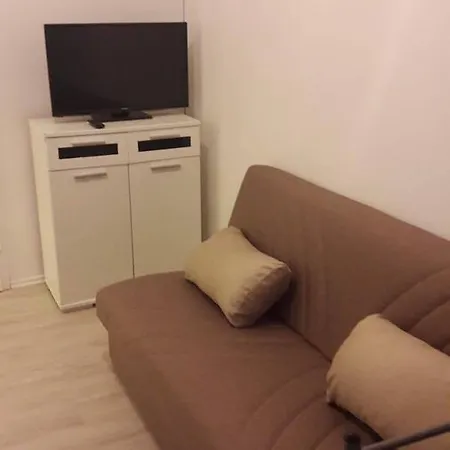Altstadt-Apartment-Nuernberg-2-Zimmer-Suite-Bis-5-Personen